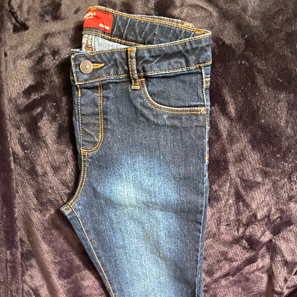 Arizona Jegging Jeans - Picture 1 of 6